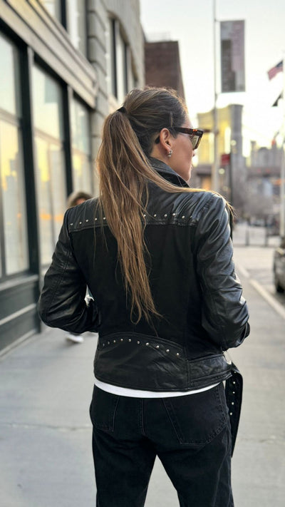 Biker Cuero Tachas York Negro